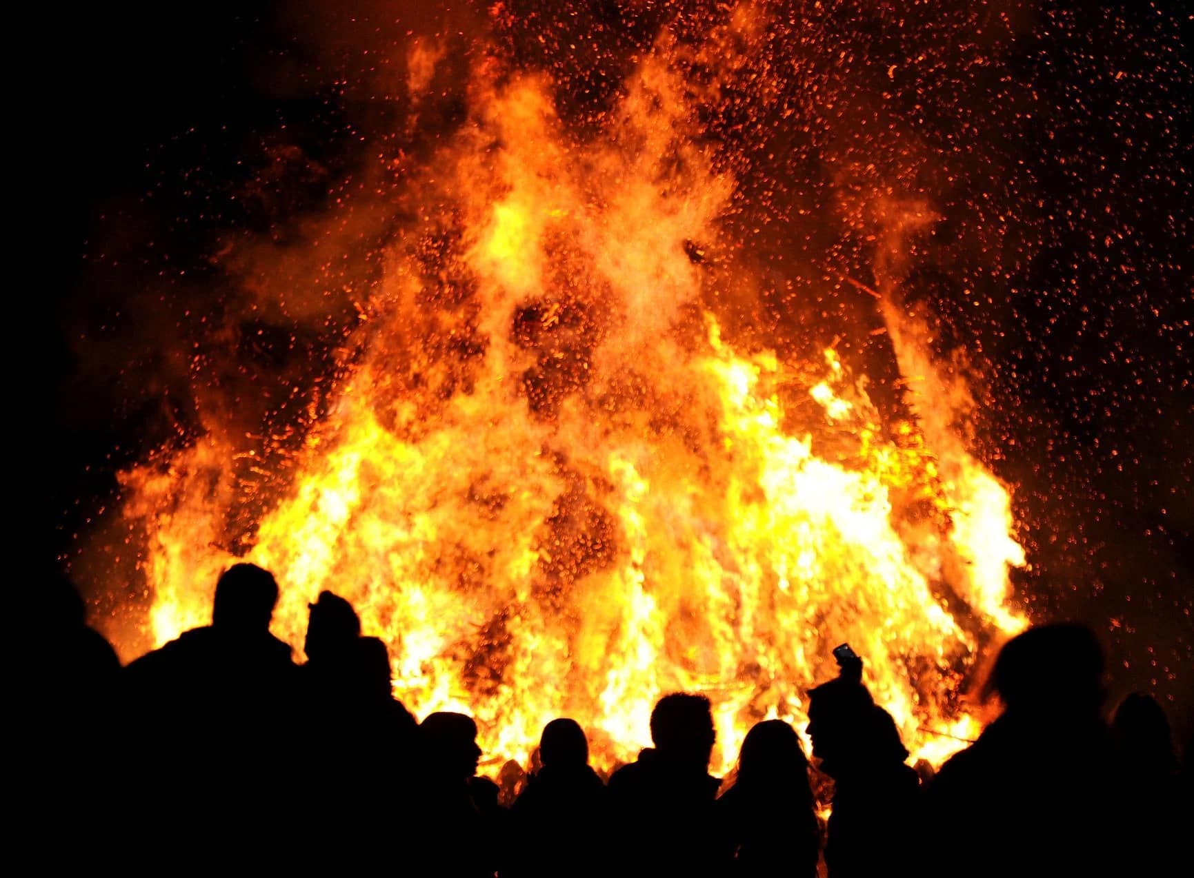 Erhöhte Brandgefahr durch Osterfeuer